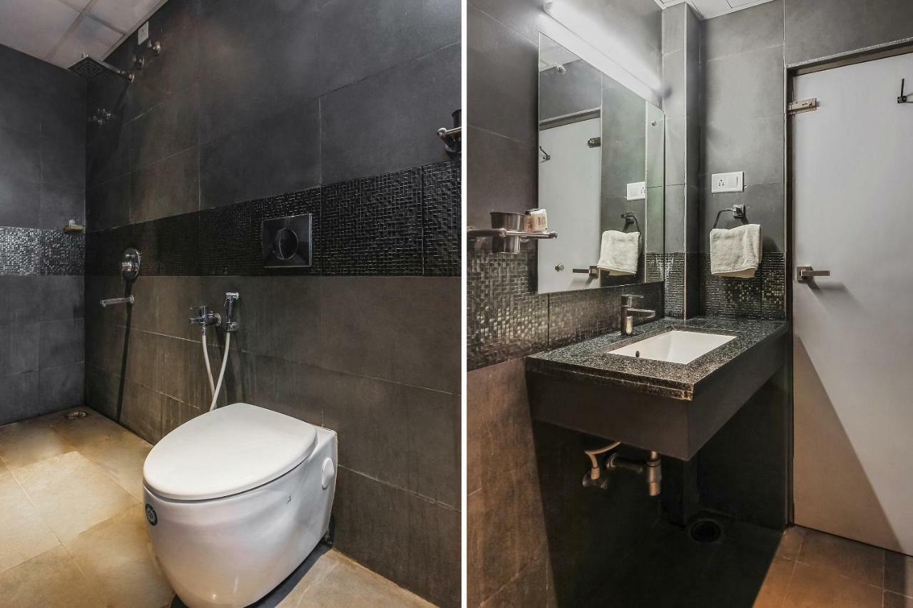 Oyo 26991 Stanza Luxurios Stay Zahirabad Екстериор снимка